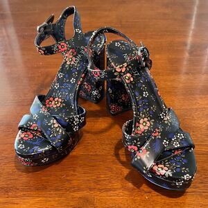 Nine West Floral Platform‎ Heels Ankle Strap Buckle Black Women's Size 8M